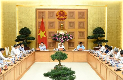 thủ tướng nhấn mạnh nếu không tái cơ cấu sẽ tiếp tục tụt hậu hình 2 Thủ tướng Nguyễn Xuân Phúc: “Không tái cơ cấu sẽ tụt hậu”
