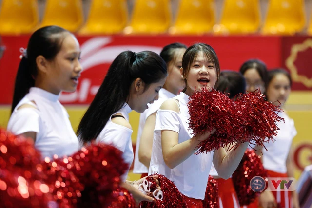 Chiêm ngưỡng dàn hoạt náo viên xinh đẹp của VTV Cup 2018