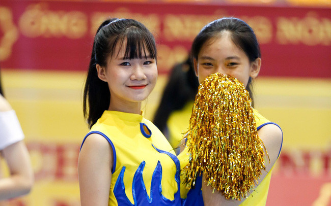 Chiêm ngưỡng dàn hoạt náo viên xinh đẹp của VTV Cup 2018