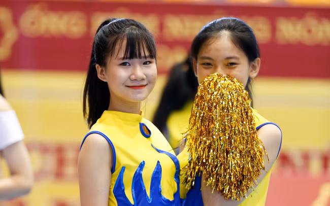 Chiêm ngưỡng dàn hoạt náo viên xinh đẹp của VTV Cup 2018