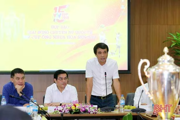 CLB Altay gặp ĐH Hokkaido mở màn VTV Cup 2018