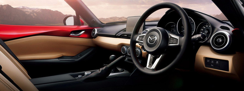 Mazda MX-5 2019 giá khởi điểm 24.914 USD