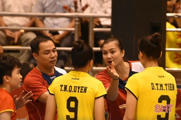 VTV Cup: ĐT nữ Việt Nam thắng ấn tượng trước Vân Nam - Trung Quốc