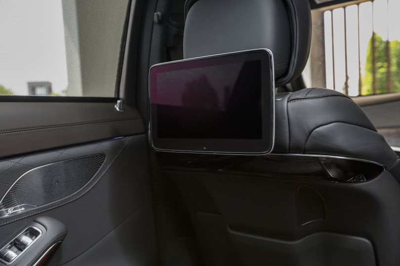 Mercedes-Maybach S 560 và S 650 cập bến Malaysia giá từ 8 tỷ đồng