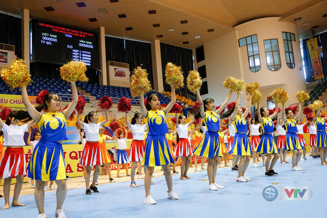 Chiêm ngưỡng dàn hoạt náo viên xinh đẹp của VTV Cup 2018