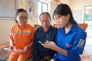 Từ cú chạm trên app, nhiều gia đình kịp thời phát hiện thất thoát điện năng