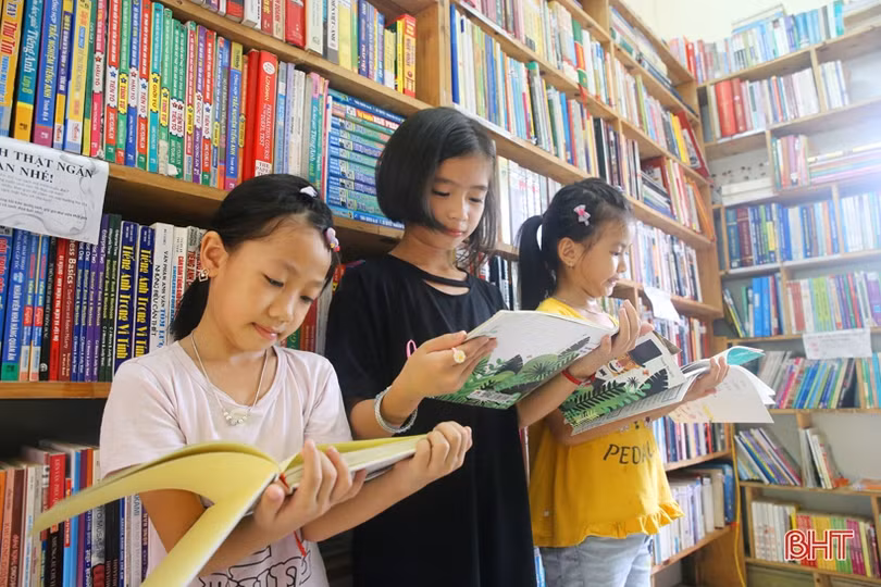 “Ngôi nhà trí tuệ”, nơi “dạo chơi” của học sinh nông thôn Hà Tĩnh