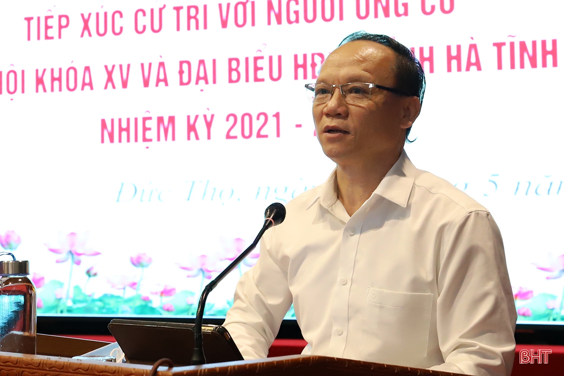 Chánh Văn phòng Trung ương Đảng và Chủ tịch UBND tỉnh Hà Tĩnh vận động bầu cử tại Đức Thọ