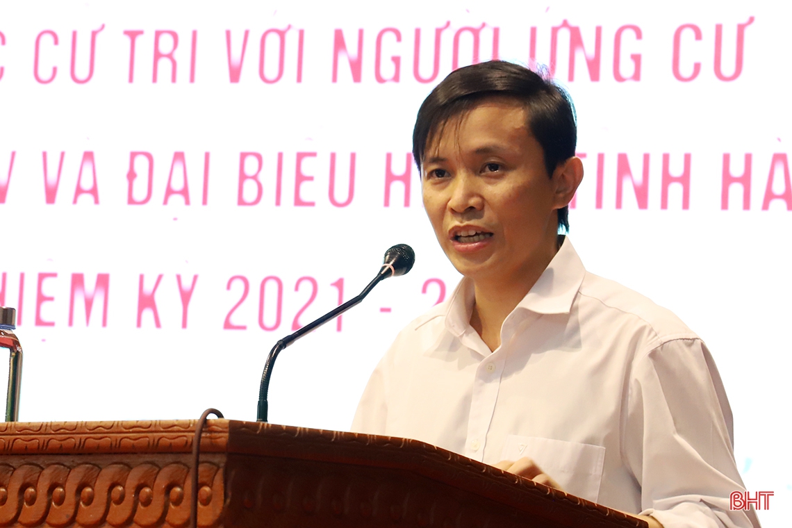 Chánh Văn phòng Trung ương Đảng và Chủ tịch UBND tỉnh Hà Tĩnh vận động bầu cử tại Đức Thọ