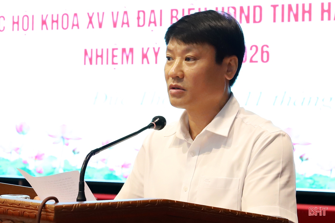 Chánh Văn phòng Trung ương Đảng và Chủ tịch UBND tỉnh Hà Tĩnh vận động bầu cử tại Đức Thọ