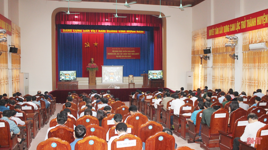 Quán triệt, học tập Nghị quyết Đại hội XIII của Đảng là nhiệm vụ trọng tâm trong năm 2021