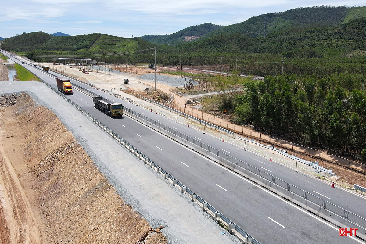 bqbht_br_tram-dung-nghi-cam-hung-1.jpg