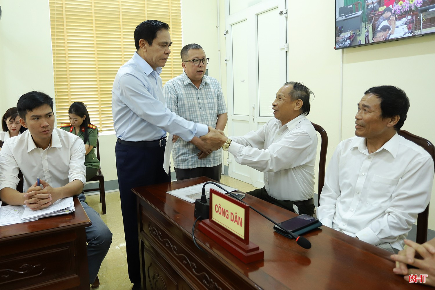 bqbht_br_tiep-cong-dan-dinh-ky-8.jpg