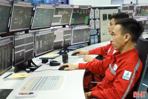 Phụ tải tăng đột biến, Nhiệt điện Vũng Áng 1 vận hành công suất tối đa