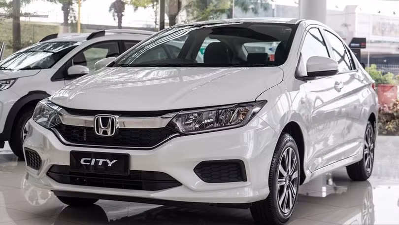 Honda City bất ngờ tung phiên bản giá rẻ cạnh tranh Toyota Vios