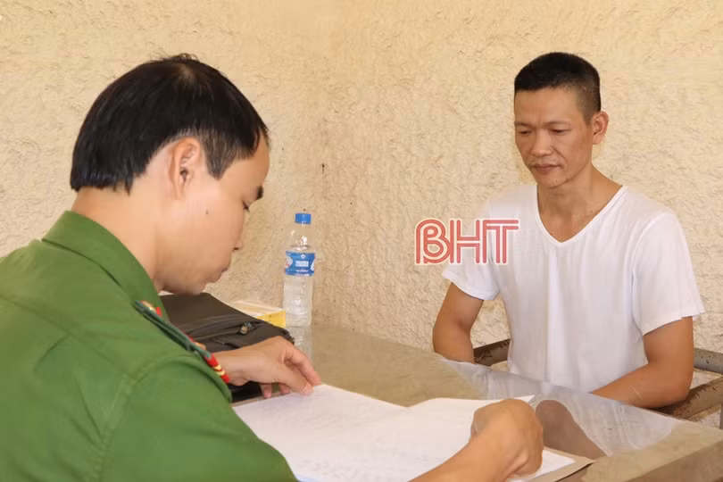 Công an Hà Tĩnh công bố phá vụ án “khủng” 3.000 tỉ đồng cá độ bóng đá qua mạng