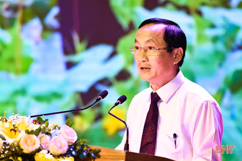 Phó Thủ tướng Vương Đình Huệ dự Hội nghị Tổng kết 10 năm xây dựng nông thôn mới Hà Tĩnh