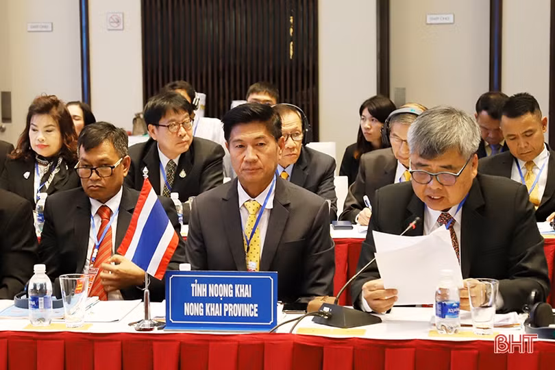 Hội nghị 9 tỉnh, 3 nước Thái Lan – Lào - Việt Nam có sử dụng đường 8 và đường 12 tại Hà Tĩnh