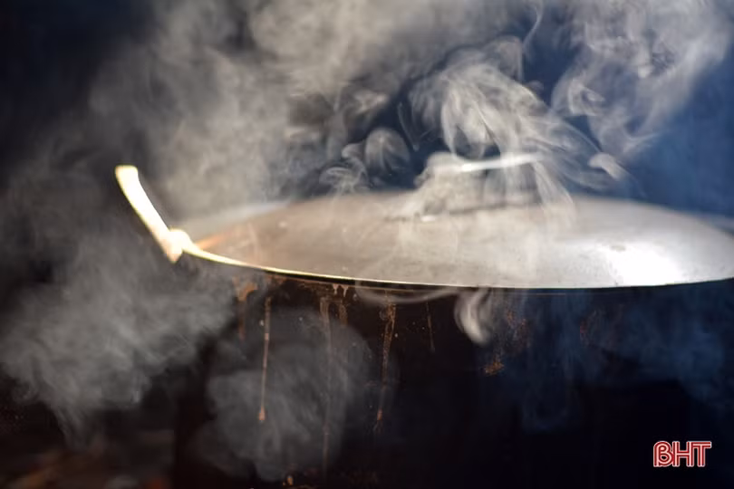 “Bánh tày Voi” - đặc sản nhất định phải ăn khi về Kỳ Anh