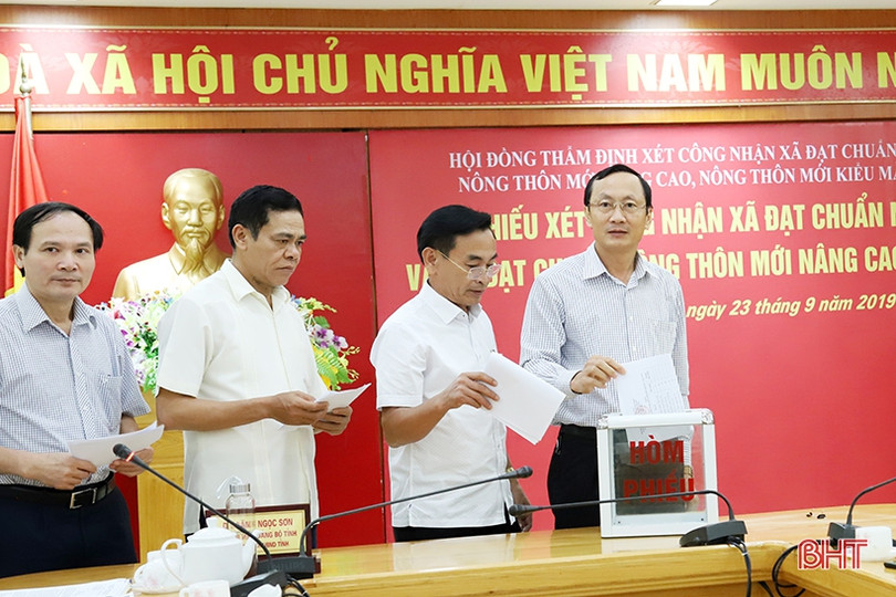 Hà Tĩnh có thêm 16 xã đạt chuẩn nông thôn mới và nông thôn mới nâng cao ảnh 2 Hà Tĩnh có thêm 16 xã đạt chuẩn nông thôn mới và nông thôn mới nâng cao