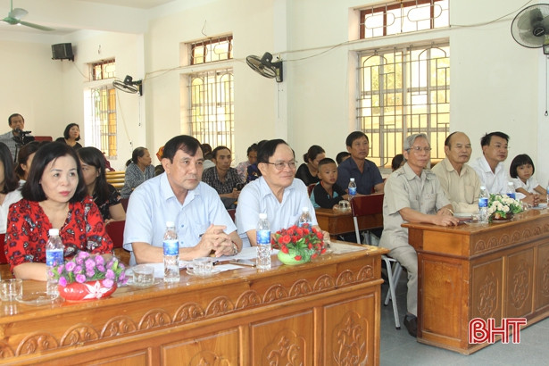 Thêm 7 trẻ mồ côi Hà Tĩnh được VinGroup tài trợ nuôi dưỡng, học tập