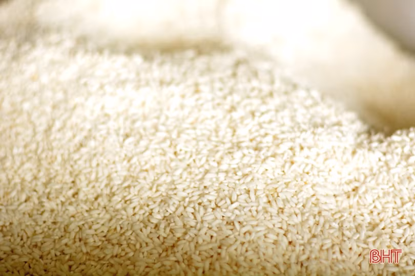 “Bánh tày Voi” - đặc sản nhất định phải ăn khi về Kỳ Anh