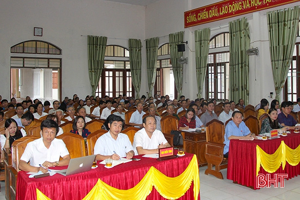 Cử tri thị xã Kỳ Anh đề nghị quan tâm đến nhân dân vùng quy hoạch