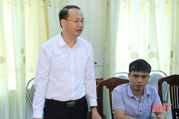 Hội đồng hương tại Vũng Tàu trao tặng hộ nghèo Nghi Xuân 350 triệu đồng làm nhà ở