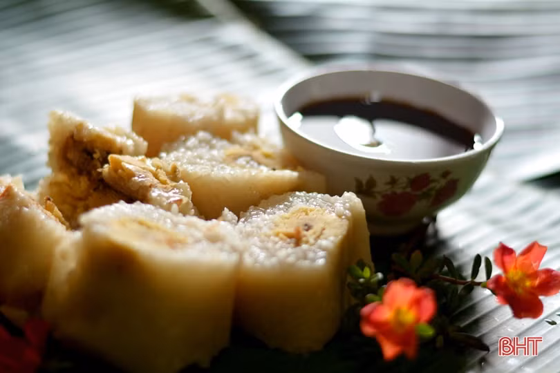 “Bánh tày Voi” - đặc sản nhất định phải ăn khi về Kỳ Anh