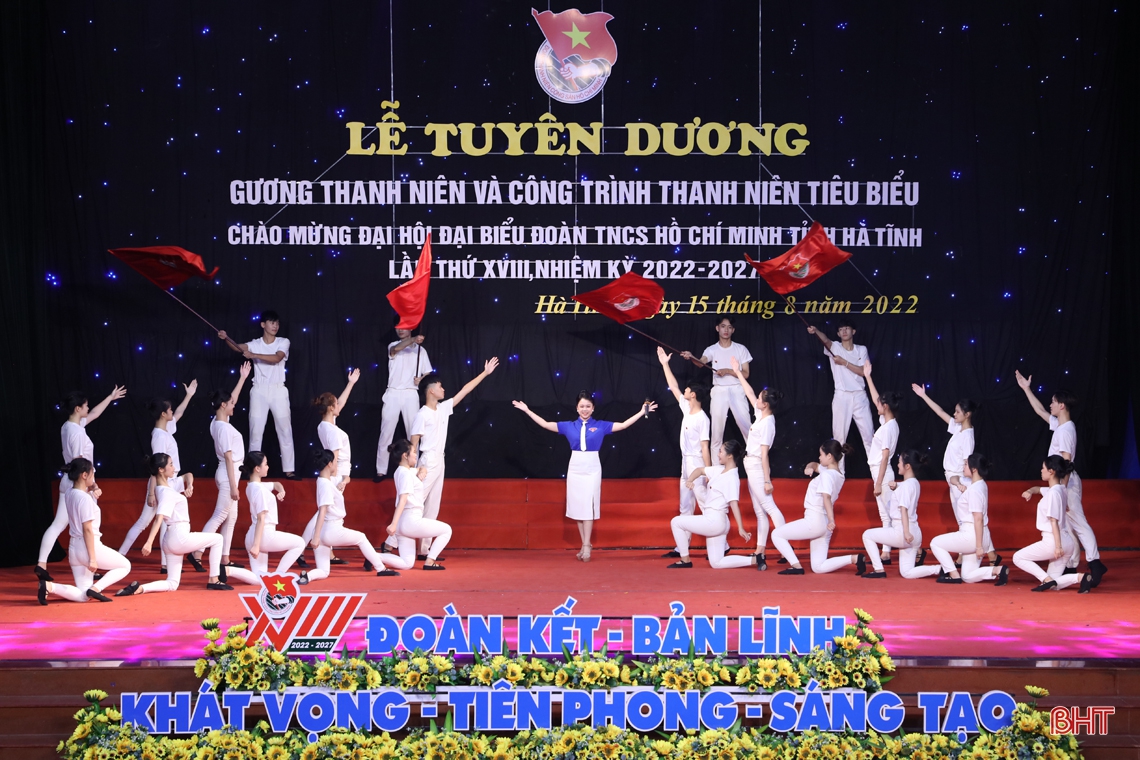 Tỉnh đoàn Hà Tĩnh tuyên dương 42 gương thanh niên và công trình tiêu biểu