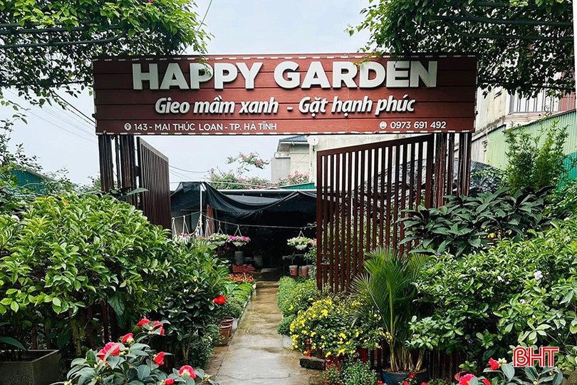 Phần lớn các cơ sở kinh doanh hoa, cây cảnh ngày tết đã nhập đủ số lượng phục vụ nhu cầu của người dân. bqbht_br_6.jpg