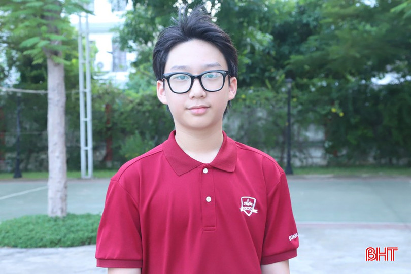 Trần Nhật Quang là cậu học trò nhỏ "đa năng". 2.jpg