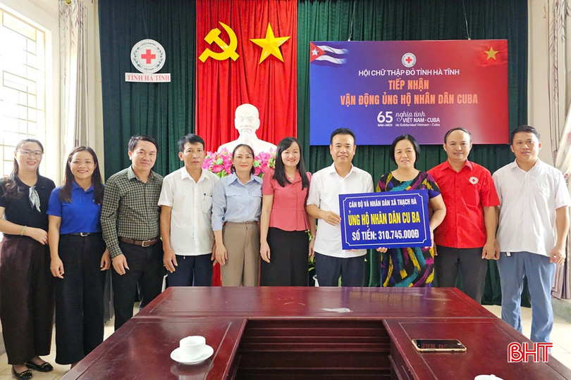 Cán bộ và nhân dân xã Thạch Hà ủng hộ hơn 310 triệu đồng cho người dân Cuba. bqbht_br_1.jpg