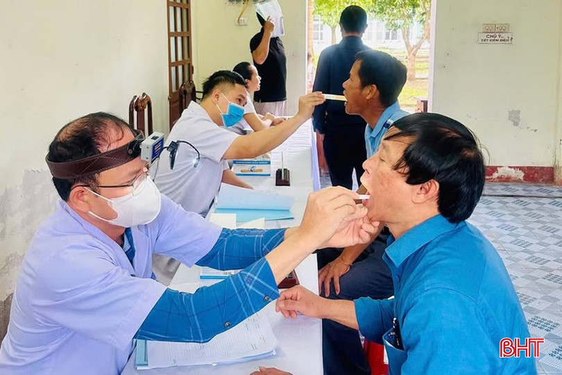 Công đoàn Mitraco phối hợp tổ chức chương trình khám sức khỏe cho người lao động các đơn vị trực thuộc. bqbht_br_12.jpg