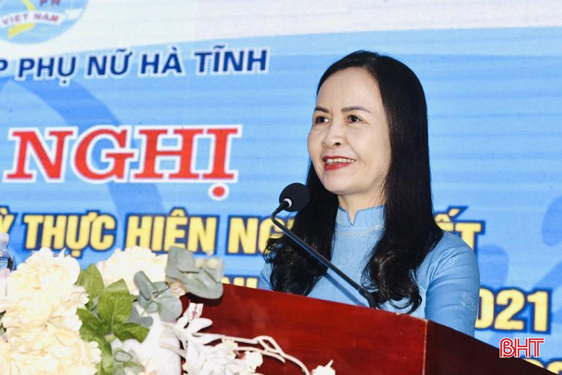 Chủ tịch Hội LHPN tỉnh Nguyễn Thị Lệ Hà khai mạc hội nghị. 14.jpg