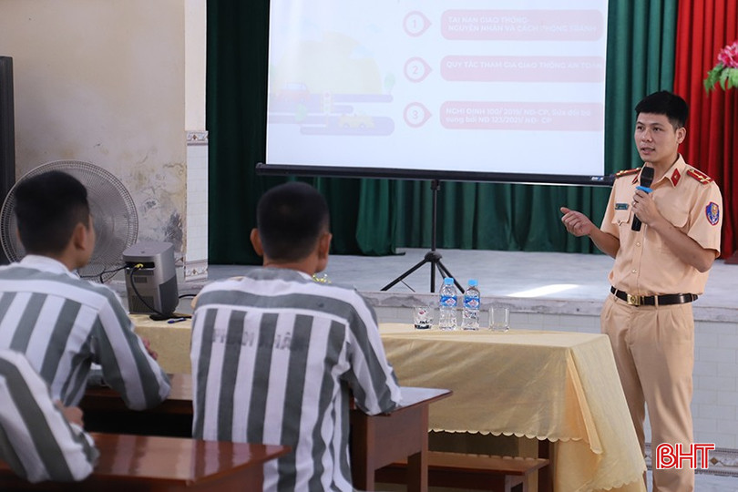 Trang bị kiến thức pháp luật, định hướng nghề nghiệp là cách để chuẩn bị hành trang cho phạm nhân được đặc xá tái hòa nhập tốt với cộng đồng. bqbht_br_5.jpg