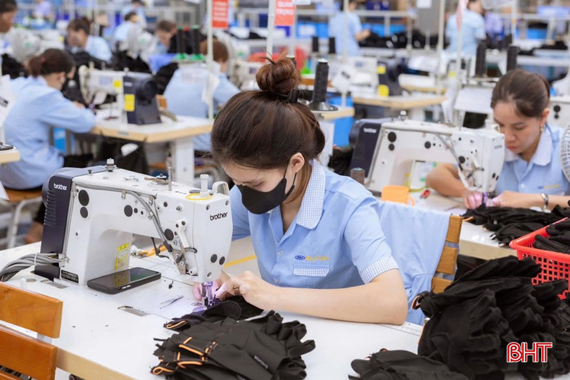 Công ty TNHH Haivina Hồng Lĩnh đã nỗ lực vượt qua giai đoạn khó khăn, phát triển sản xuất, kinh doanh. 12.jpg