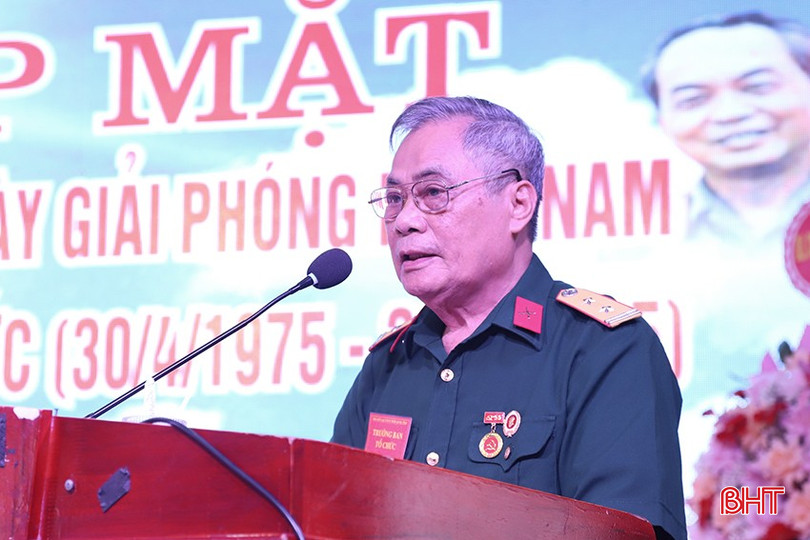 Trung tá Nguyễn Văn Thắng - Trưởng ban Liên lạc cựu chiến binh Sư đoàn 341 trình bày diễn văn buổi gặp mặt. bqbht_br_5.jpg