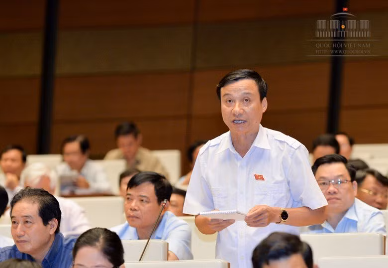 boi nho lanh dao dang nha nuoc de nghi xu hinh su