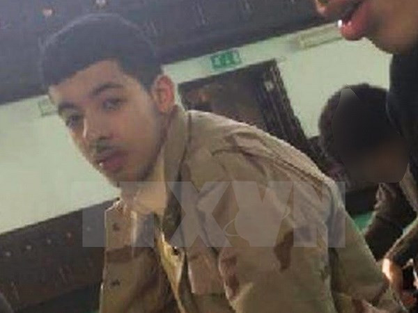 canh sat anh cong bo hinh anh doi tuong danh bom manchester