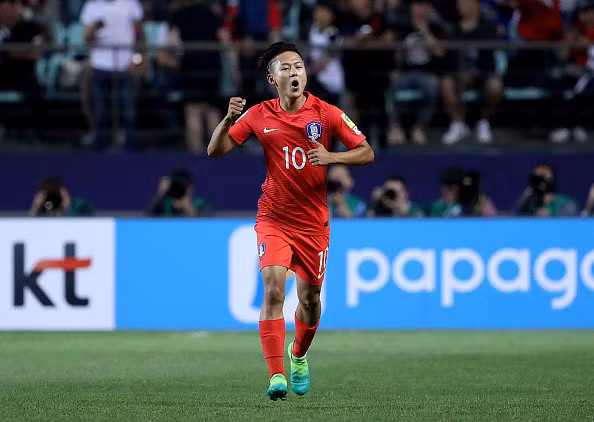 cap sao tre barca toa sang u20 han quoc day argentina den bo vuc