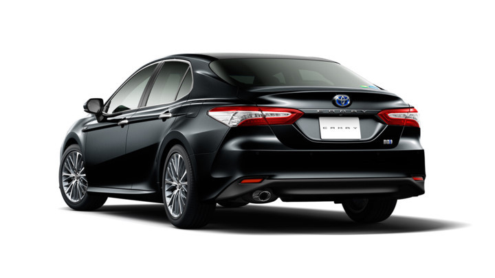 ngam toyota camry 2018 phien ban trd va modellista