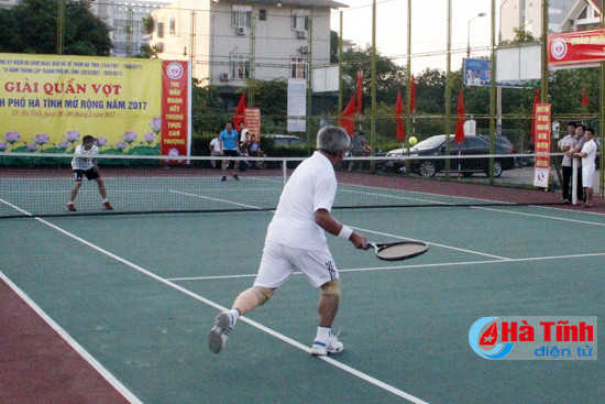 soi noi giai quan vot thanh pho ha tinh mo rong 2017