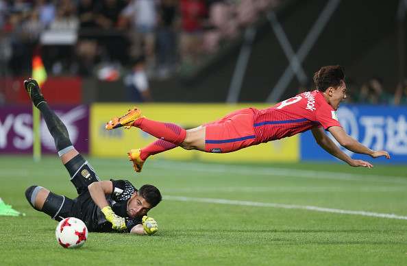 cap sao tre barca toa sang u20 han quoc day argentina den bo vuc