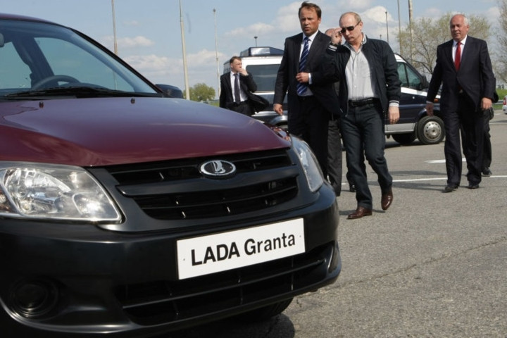 Tổng thống Nga Putin và niềm đam mê ô tô