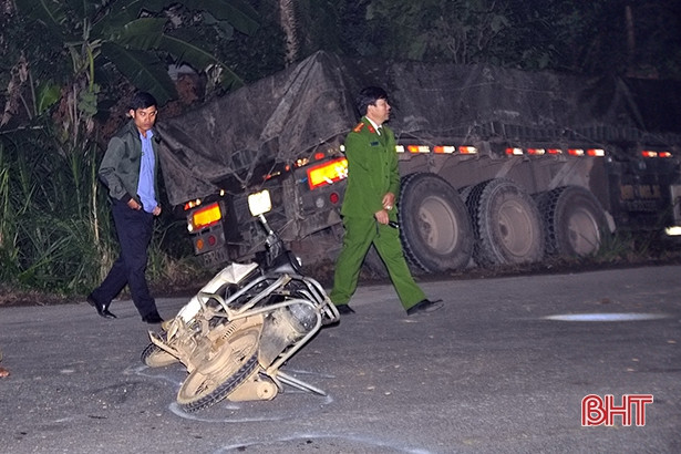 Tai nạn liên hoàn, 2 người bị thương nặng