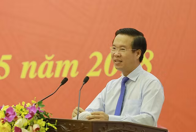 Nghiêm túc thảo luận, góp ý Chương trình hành động thực hiện Nghị quyết Trung ương 8