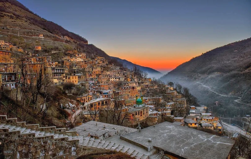 Kỳ lạ ngôi làng không mái ngói