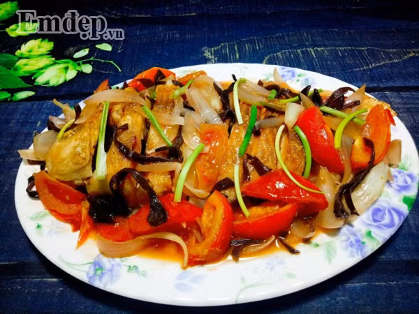 Cách làm cá diêu hồng sốt cà chua không bị tanh, ngon chuẩn vị