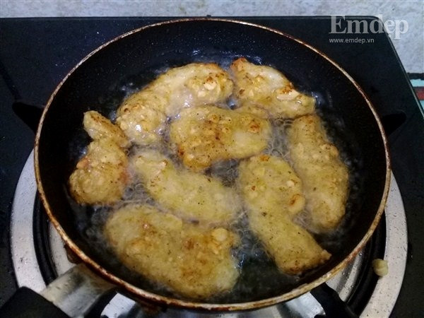 Cách làm gà tẩm đậu phộng giòn rụm xem ĐT Việt Nam vs ĐT Myanmar